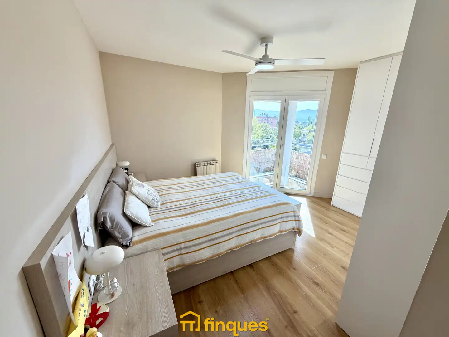 Habitación de Piso en venta en Mollet del Vallès con Aire acondicionado, Calefacción y Parquet