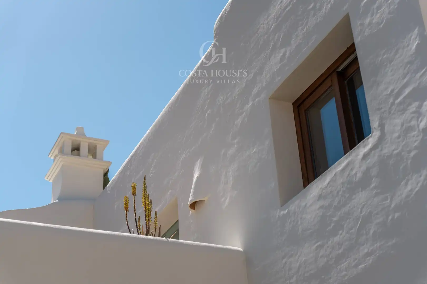 Vista exterior de Casa o xalet en venda en Moraira amb Aire condicionat, Calefacció i Jardí privat