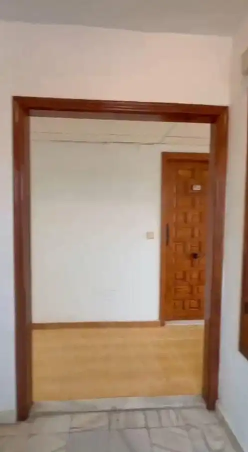 Wohnung zum Verkauf in Torrevieja mit Klimaanlage, Terrasse und Möbliert