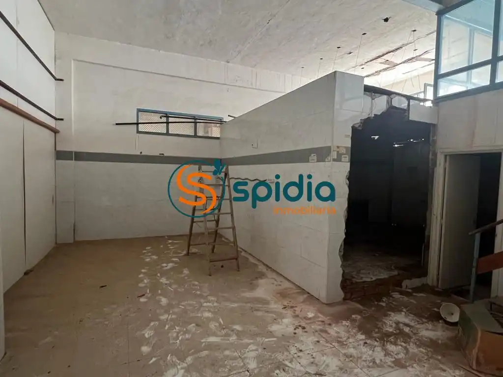 Nau industrial en venda en Águilas