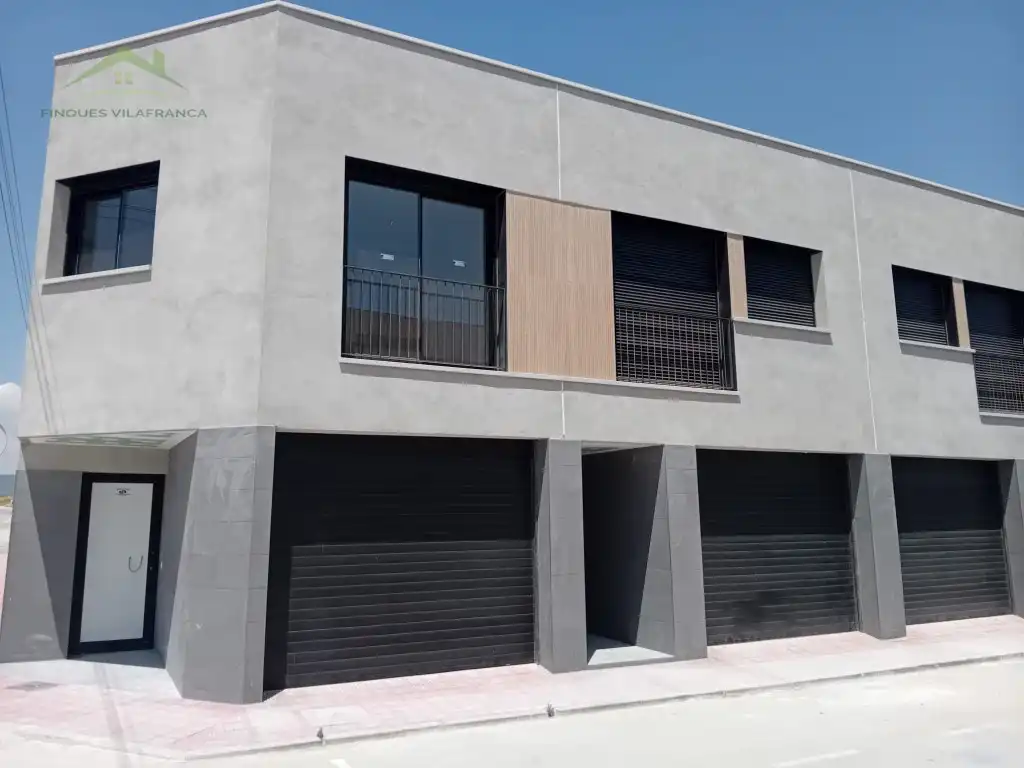 Exterior view of Houses for sale in El Pla del Penedès