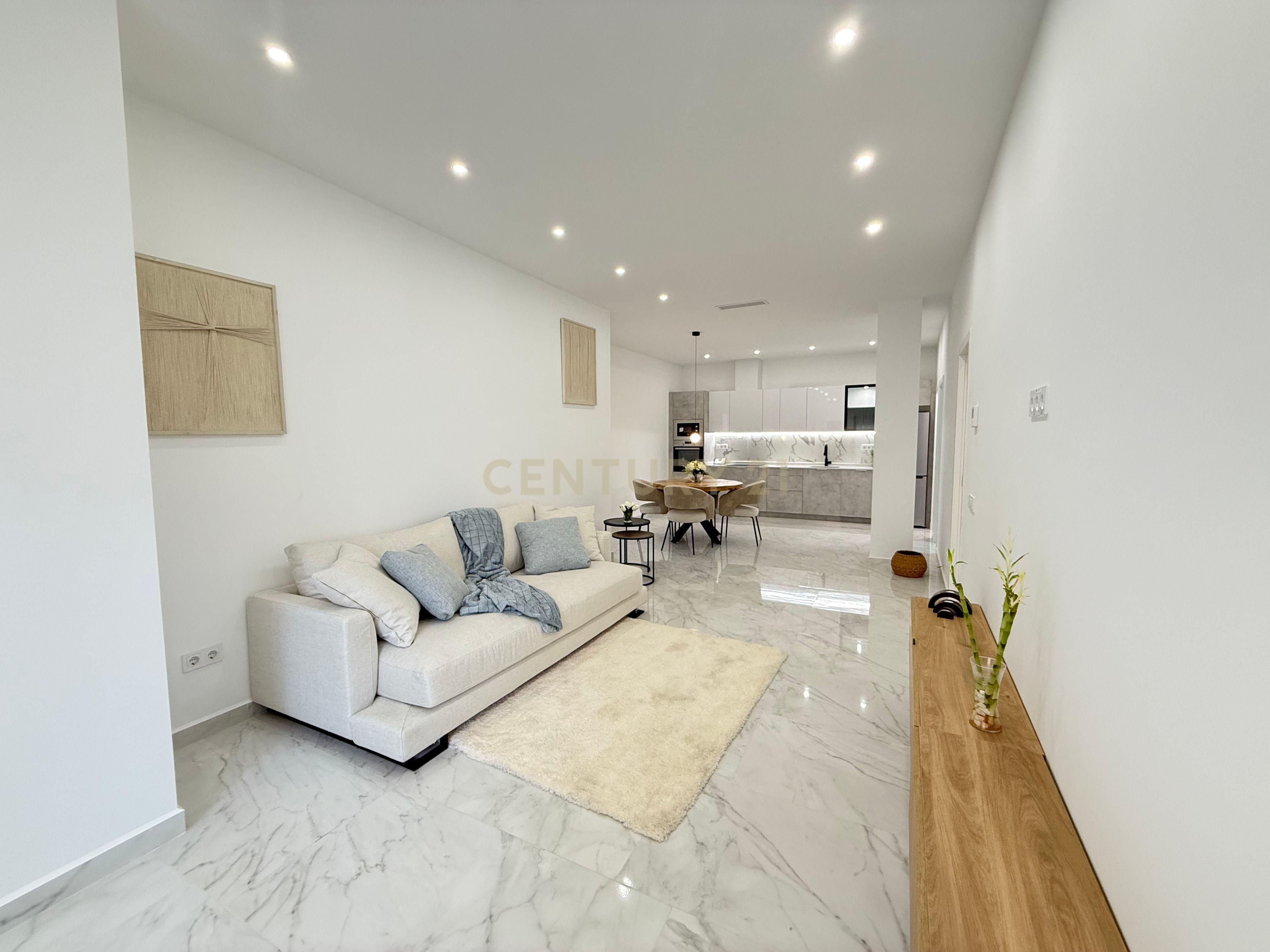 Sala d'estar de Planta baixa en venda en Torrevieja amb Aire condicionat, Rentadora i Microones