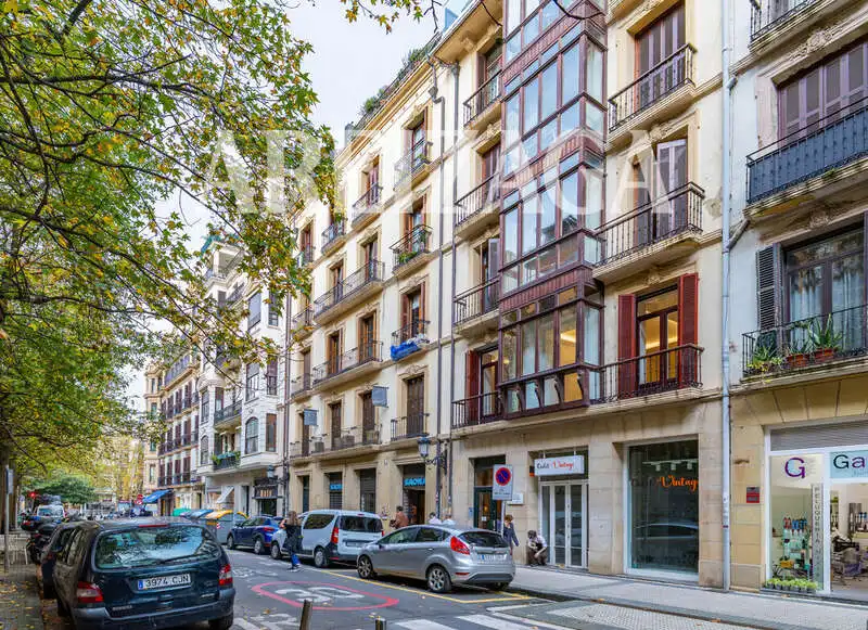 Exterior view of Flat for sale in Donostia - San Sebastián   with Heating, Terrace and Balcony