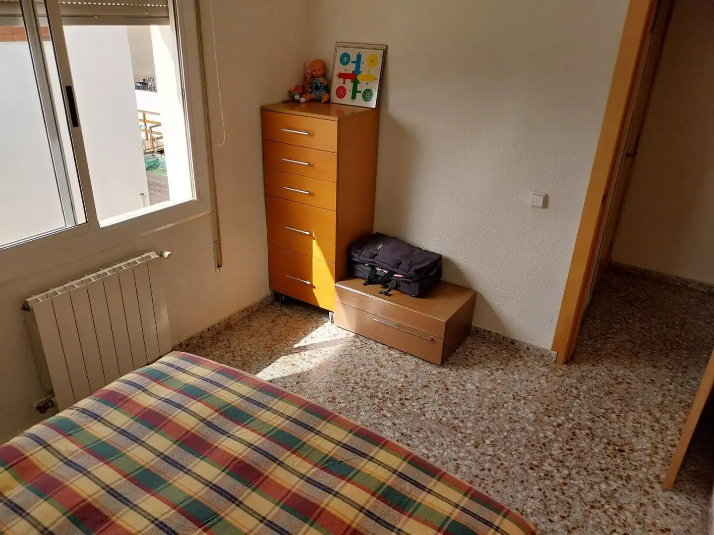 Dormitori de Casa adosada en venda en El Vendrell amb Terrassa i Piscina