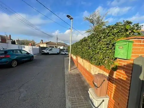 Vista exterior de Casa o chalet en venta en Santa Oliva con Jardín privado