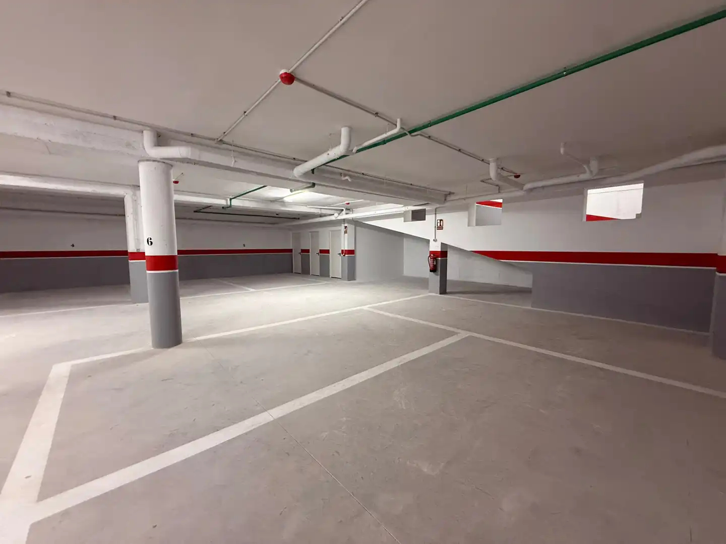 Parking de Ático en venta en Tomelloso con Calefacción, Terraza y Balcón