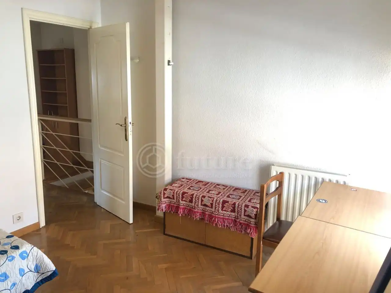 Dormitori de Dúplex de lloguer en Salamanca amb Calefacció, Parquet i Traster