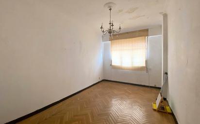 Bedroom of Flat for sale in Vitoria - Gasteiz  with Parquet flooring and Storage room