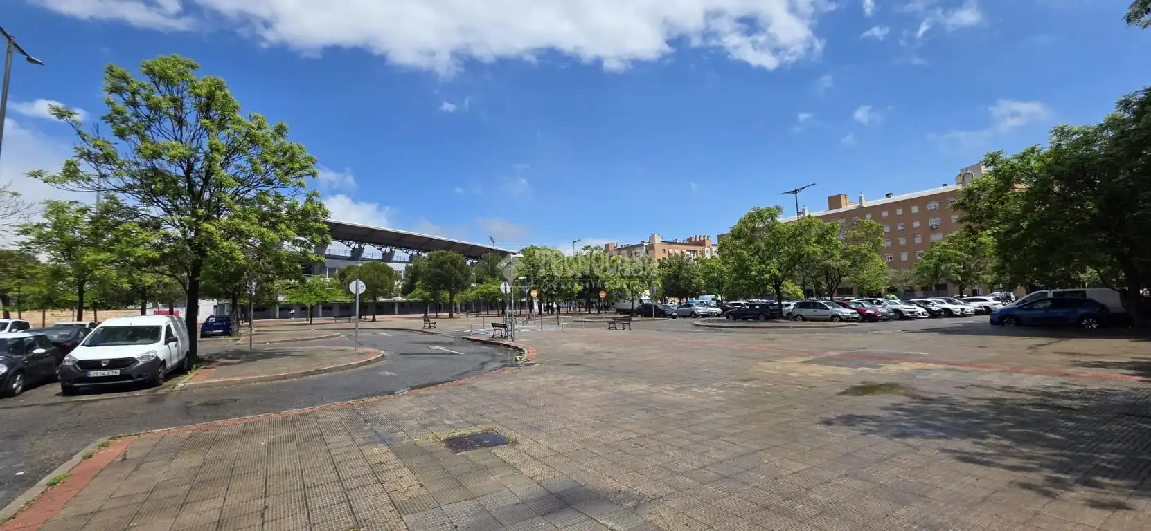 Vista exterior de Piso en venta en Coslada con Aire acondicionado, Calefacción y Trastero