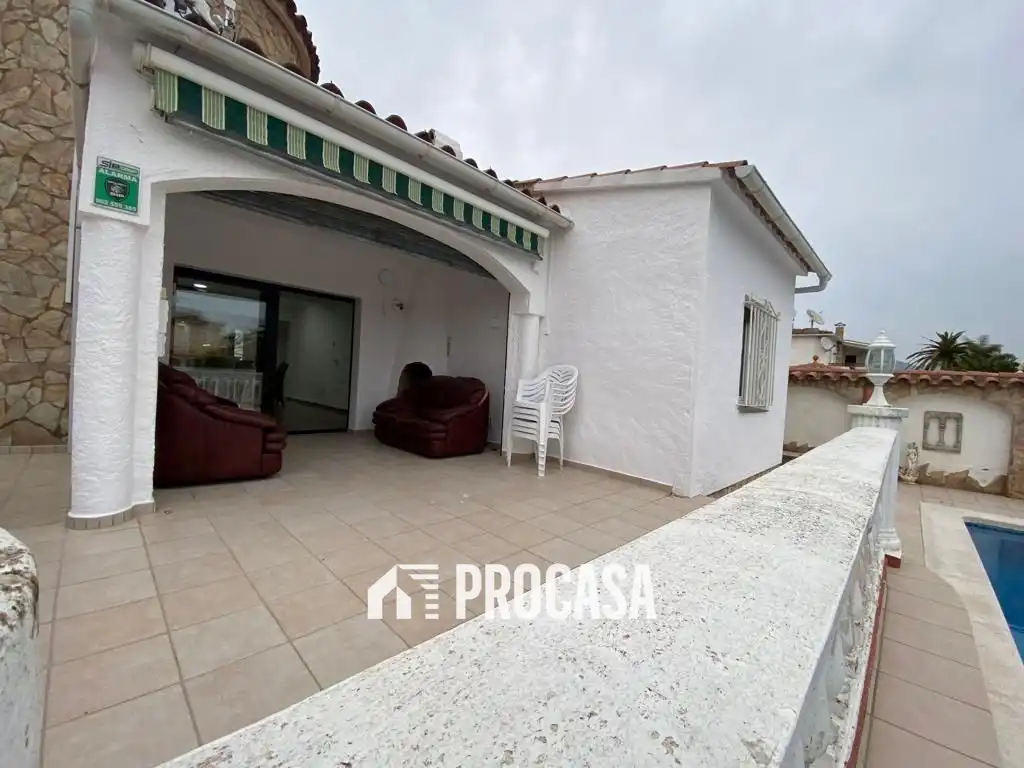 Villa con piscina in vendita a Segre, imagen 9