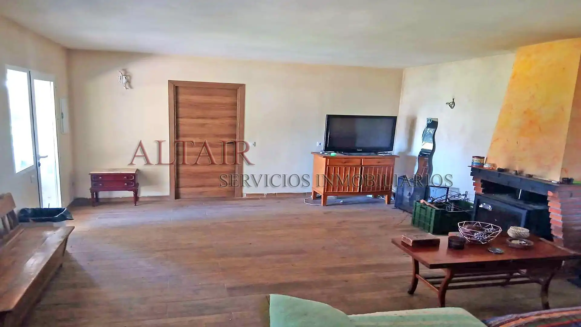 Living room of Houses for sale in Cenicientos  with Private garden and Swimming Pool