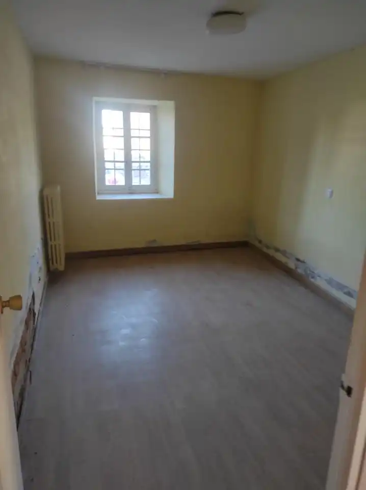 Dormitori de Casa o xalet en venda en Valderrey
