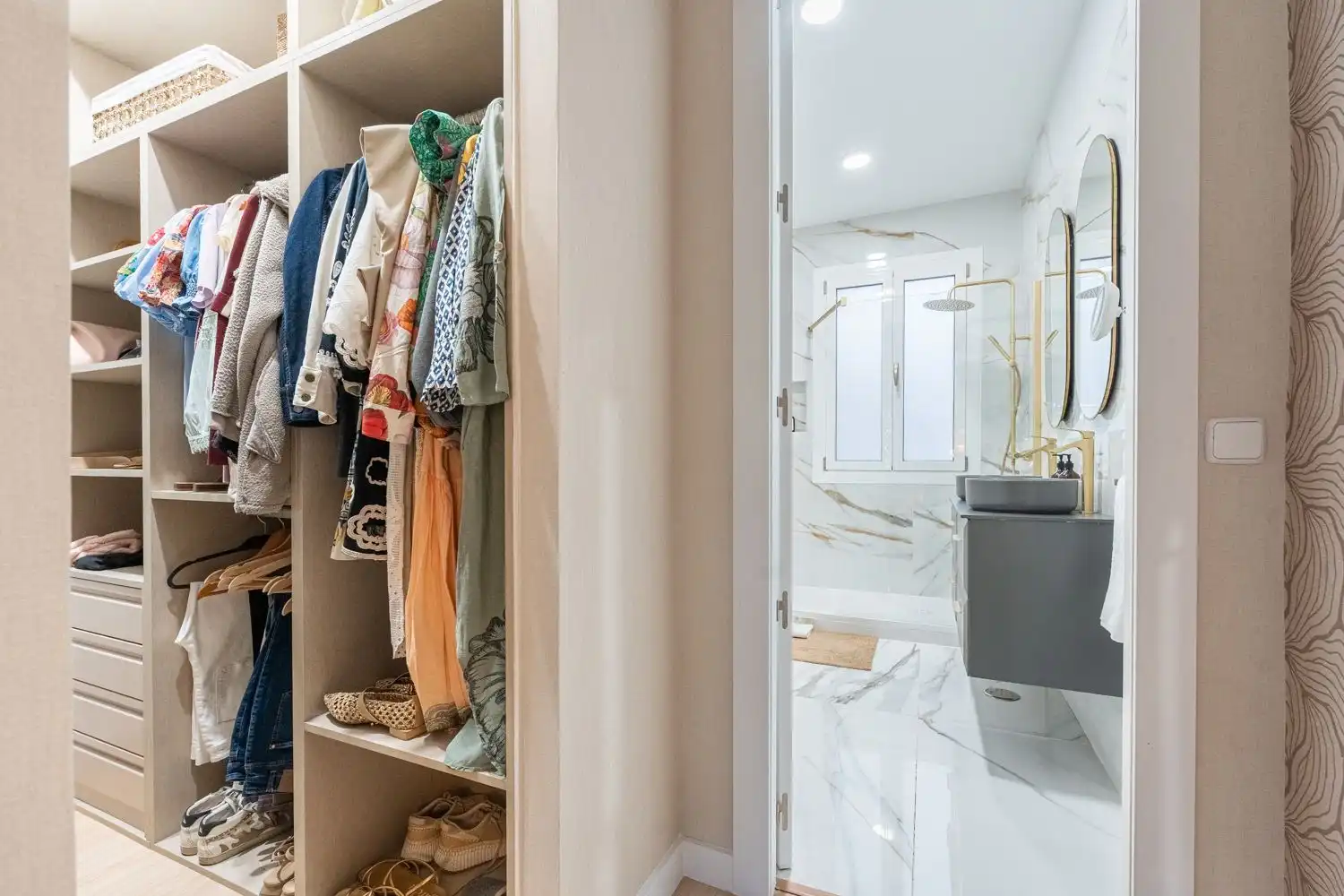 Baño de Piso en venta en Madrid con Aire acondicionado y Amueblado