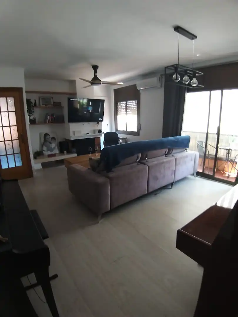 Living room of Flat for sale in Mataró  with Air Conditioner, Heating and Oven