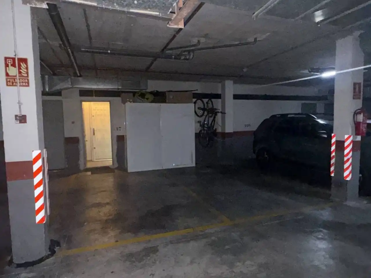 Parking de Dúplex en venta en Elche / Elx con Aire acondicionado, Terraza y Trastero