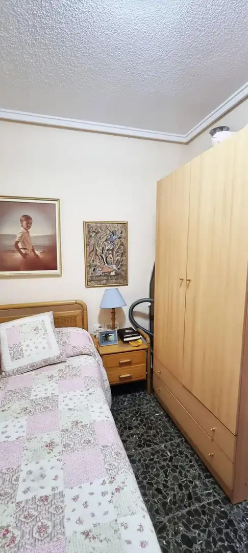 Schlafzimmer von Wohnung zum Verkauf in Elche / Elx