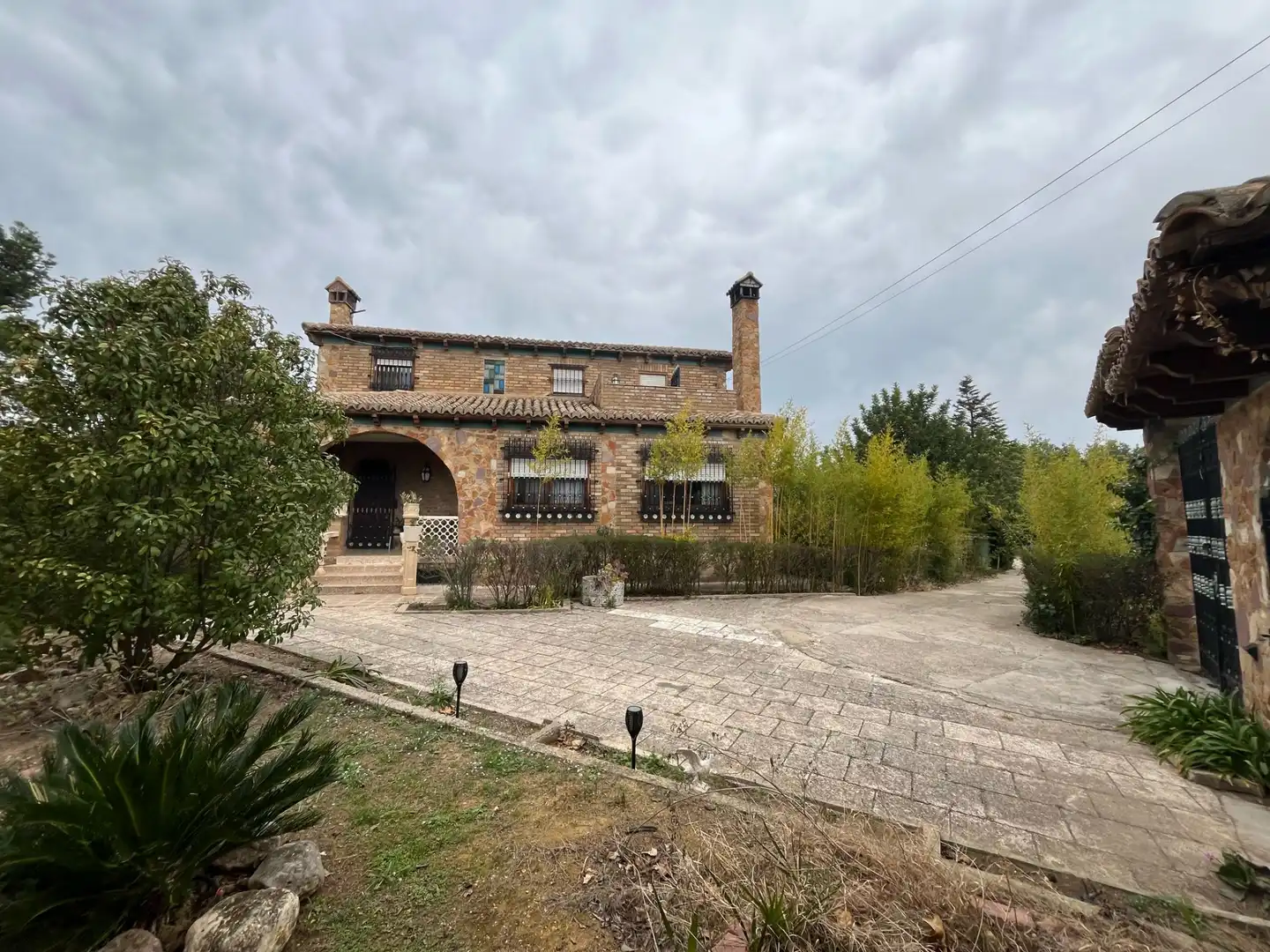 Vista exterior de Casa o chalet en venta en Macastre con Aire acondicionado, Jardín privado y Terraza