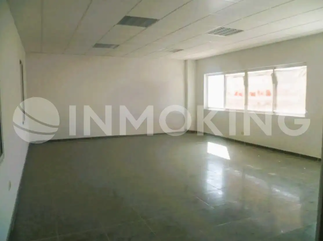 Nave industrial de alquiler en Alcalá de Henares con Calefacción
