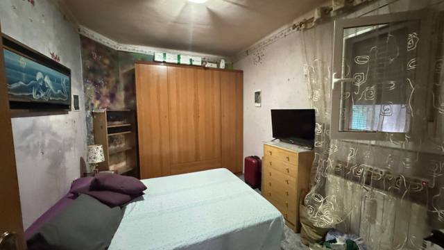 Piso en Venta en  CL DR TURRO,DEL en Ca n'Aurell