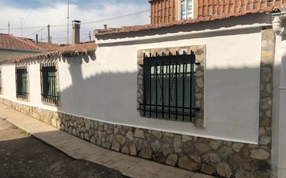 Vista exterior de Casa o xalet en venda en San Pedro de Rozados