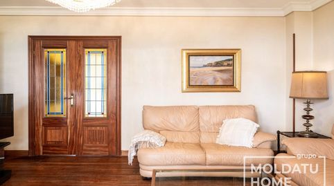 Foto 5 de Piso en venta en Nafarroa Kalea, Zarautz, Gipuzkoa