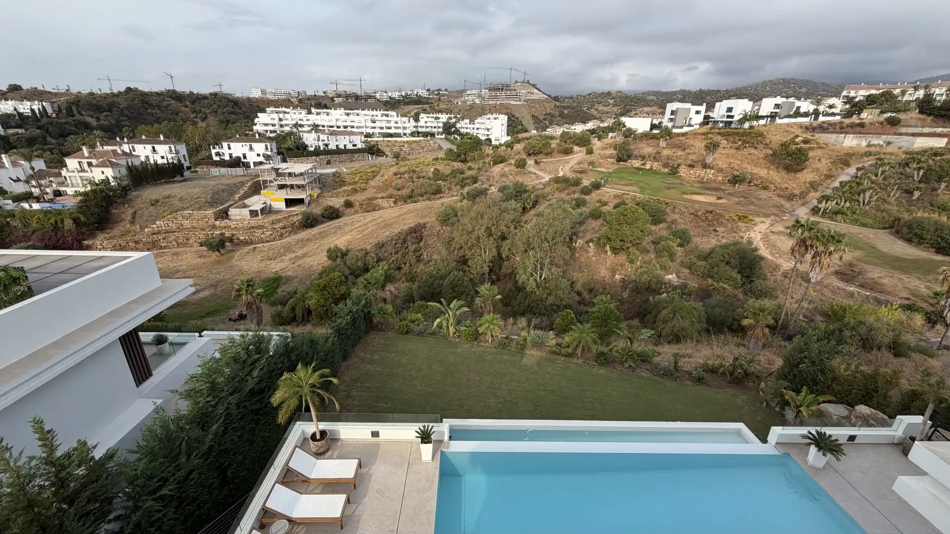 Casa amb terrassa de lloguer a Selwo, imagen 4
