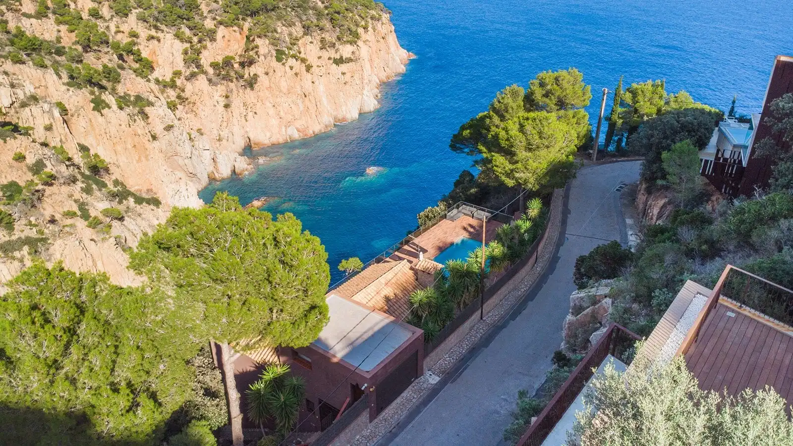 Vista exterior de Casa o xalet en venda en Begur amb Aire condicionat, Terrassa i Piscina