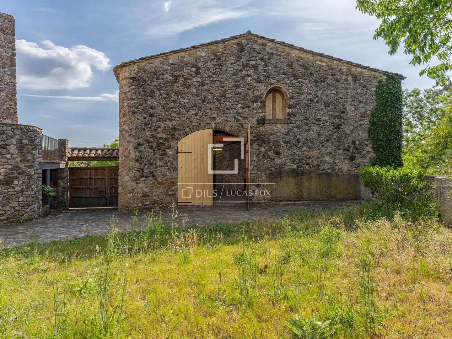 Vista exterior de Finca rústica en venta en Cabanelles con Calefacción, Jardín privado y Trastero