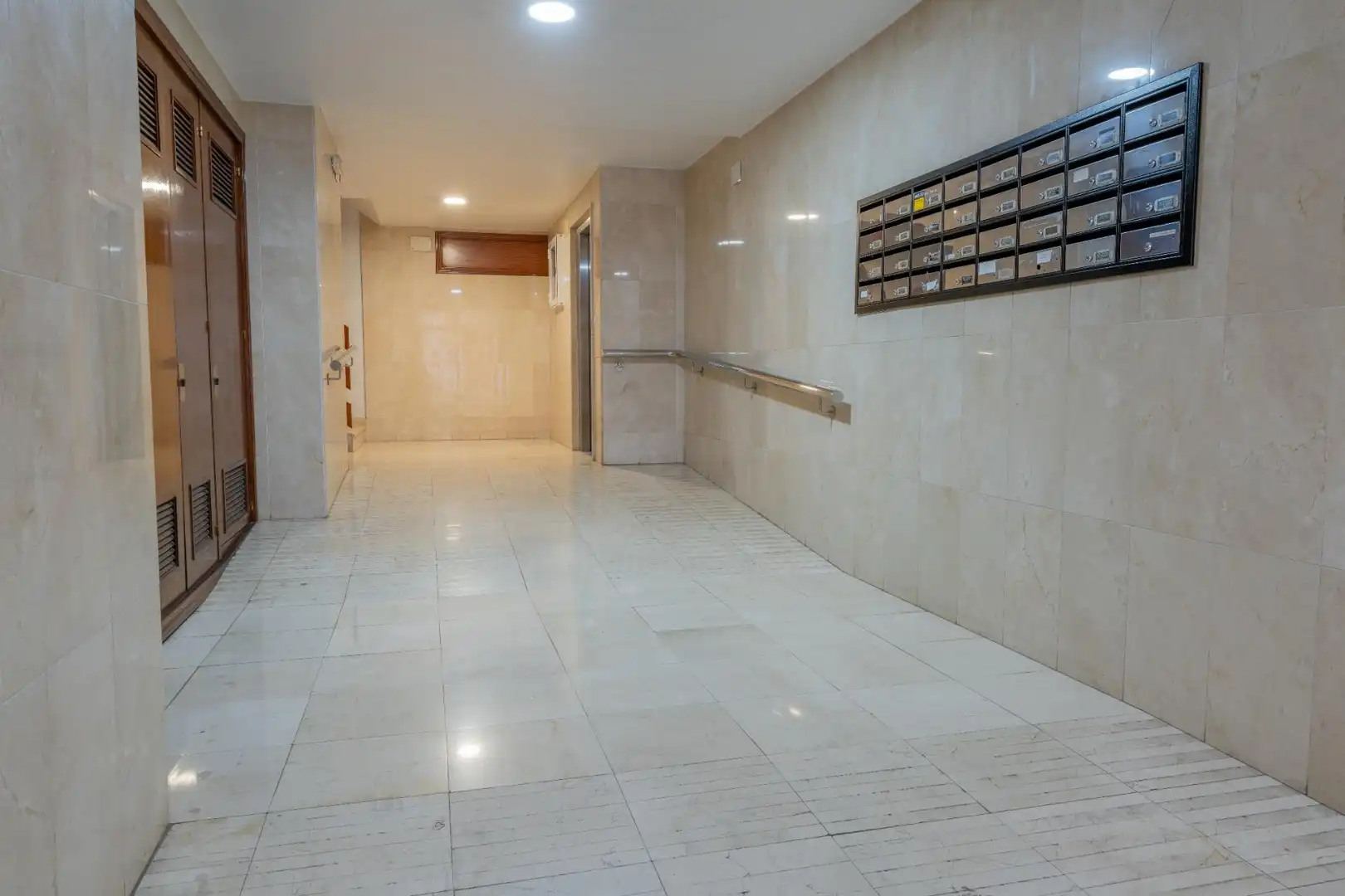 Piso en venta en Alicante / Alacant con Aire acondicionado