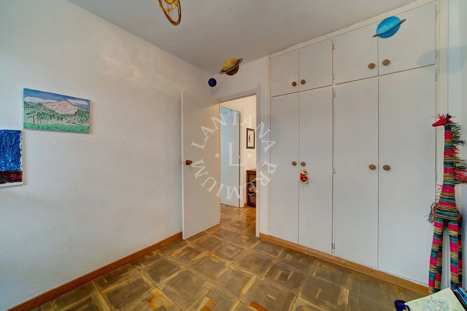 Houses for sale in Naut Aran  with Storage room
