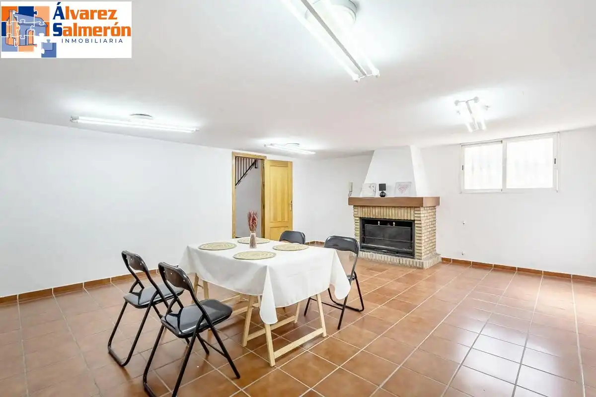 Einfamilien-Reihenhaus zum Verkauf in Armilla