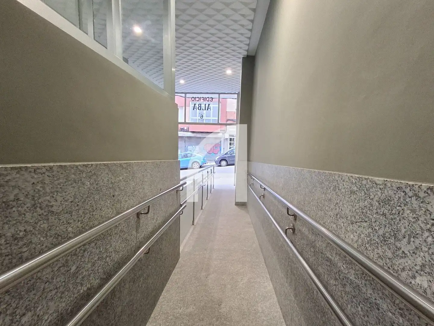 Flat for sale in Vigo   with Storage room