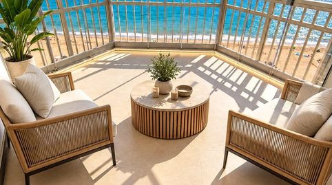 Foto 2 de Piso en venta en Puerto Deportivo, Fuengirola