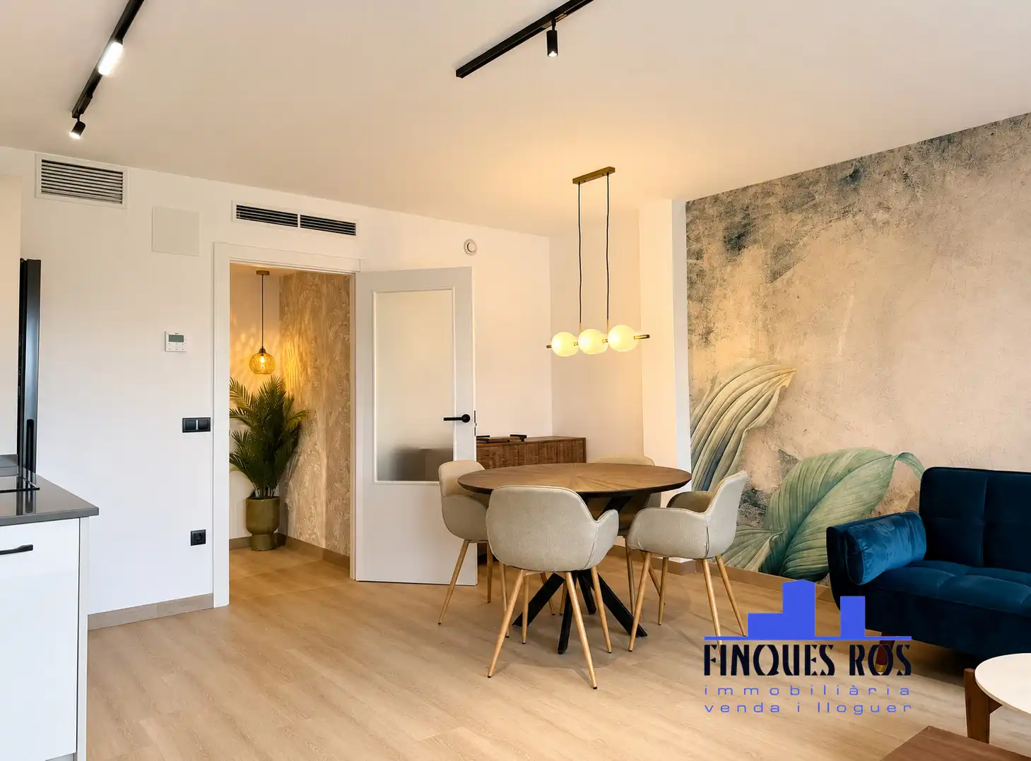 Dining room of Flat for sale in Vinaròs  with Air Conditioner, Heating and Terrace