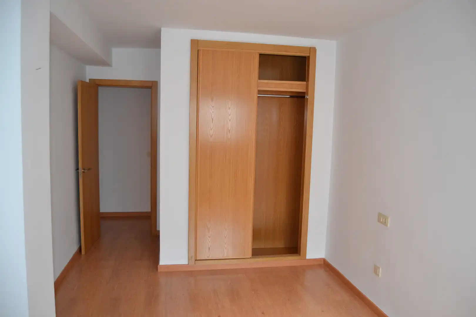 Bedroom of Flat for sale in Plasencia  with Air Conditioner, Heating and Parquet flooring