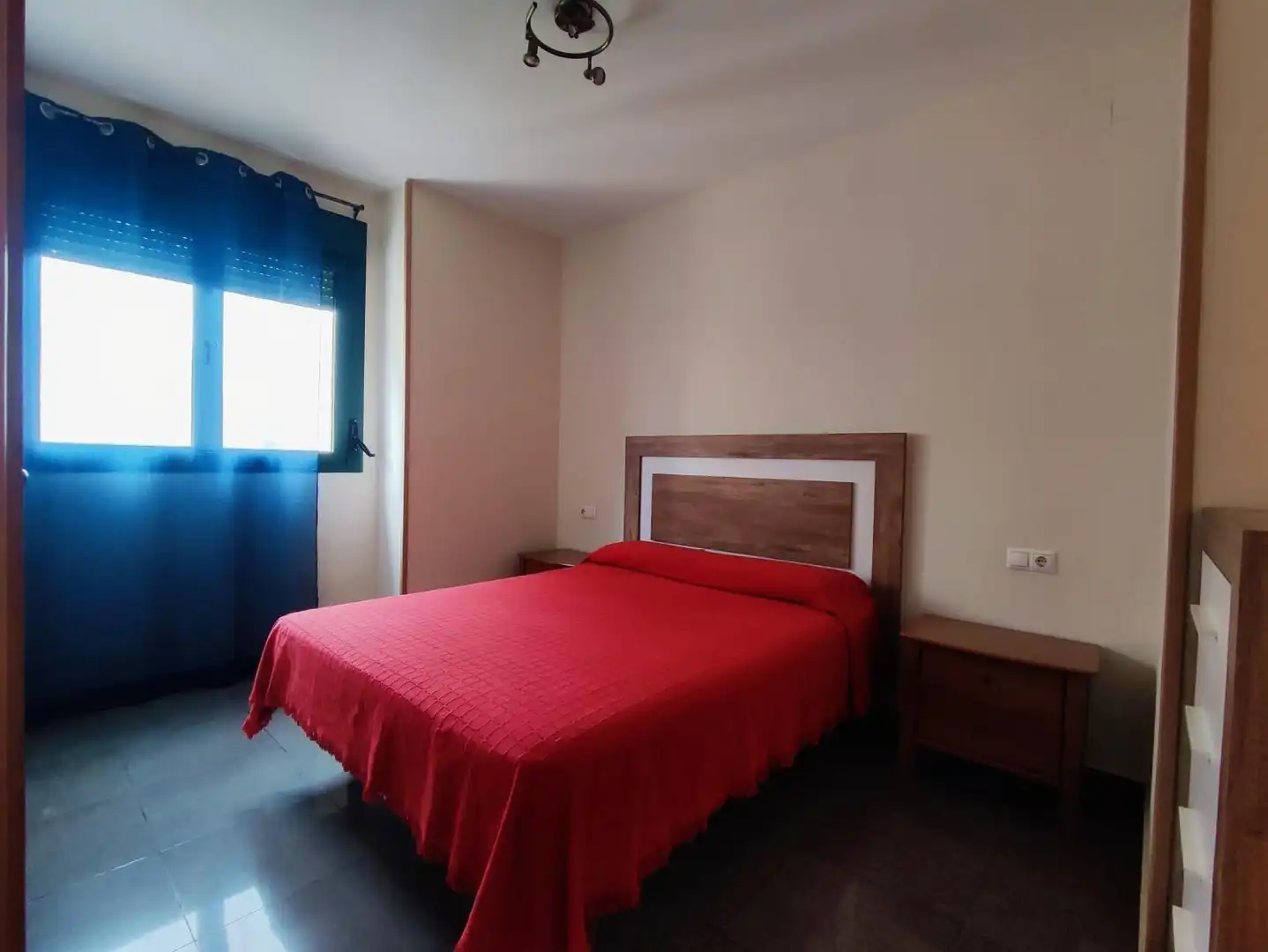 Habitación de Apartamento en venta en Benidorm con Aire acondicionado, Calefacción y Jardín privado