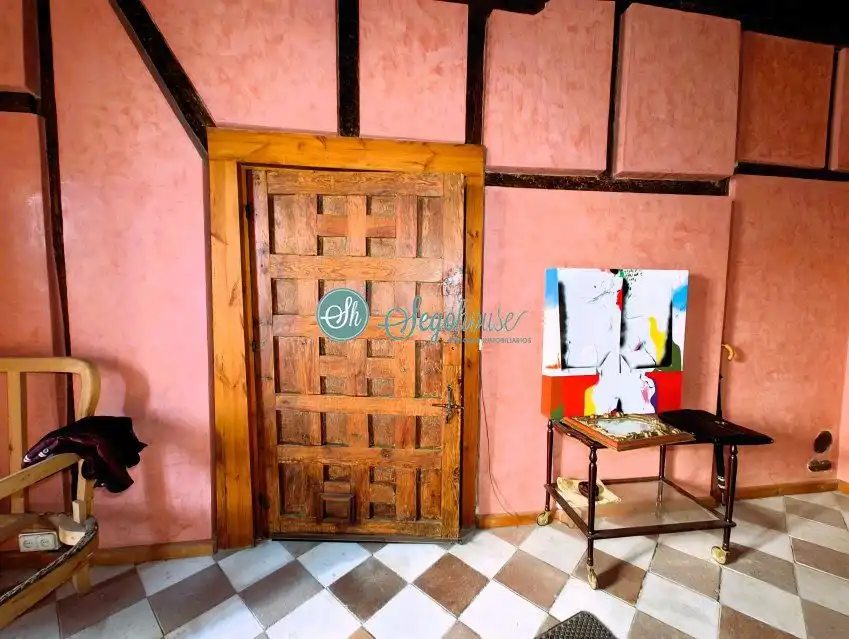 Flat for sale in Segovia  with Heating