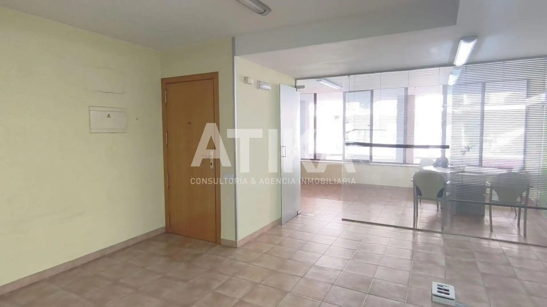 Oficina en venda en Ontinyent amb Aire condicionat i Calefacció