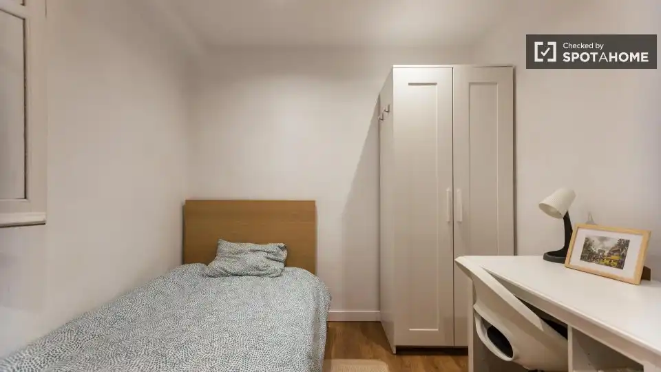Room in Juzgados