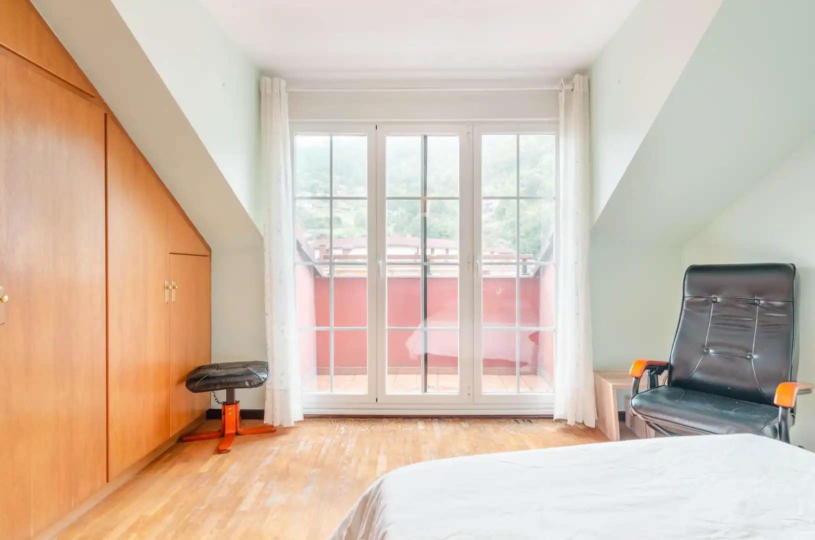 Terraza de Piso en venta en Mieres (Asturias) con Calefacción, Amueblado y Balcón
