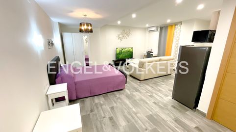 Foto 3 de Apartamento de alquiler en Av. de Giorgeta, La Raïosa, Valencia Capital