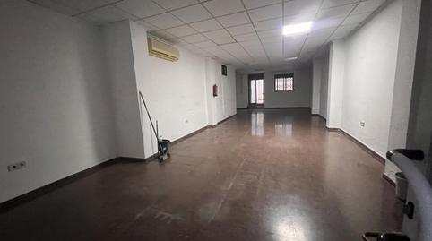 Photo 2 of Premises to rent in Carrer de la Democracia, Nou Moles, Valencia