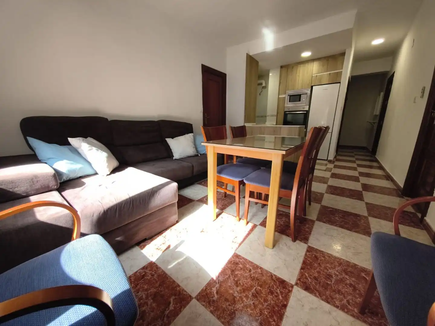 Sala de estar de Piso de alquiler en  Granada Capital con Terraza y Balcón