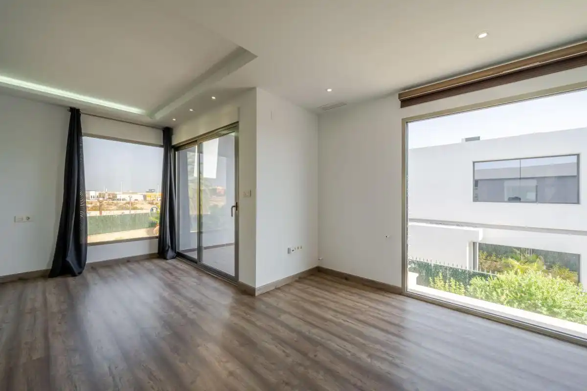 Wohnzimmer von Haus oder Chalet zum Verkauf in Elche / Elx mit Klimaanlage, Heizung und Privatgarten
