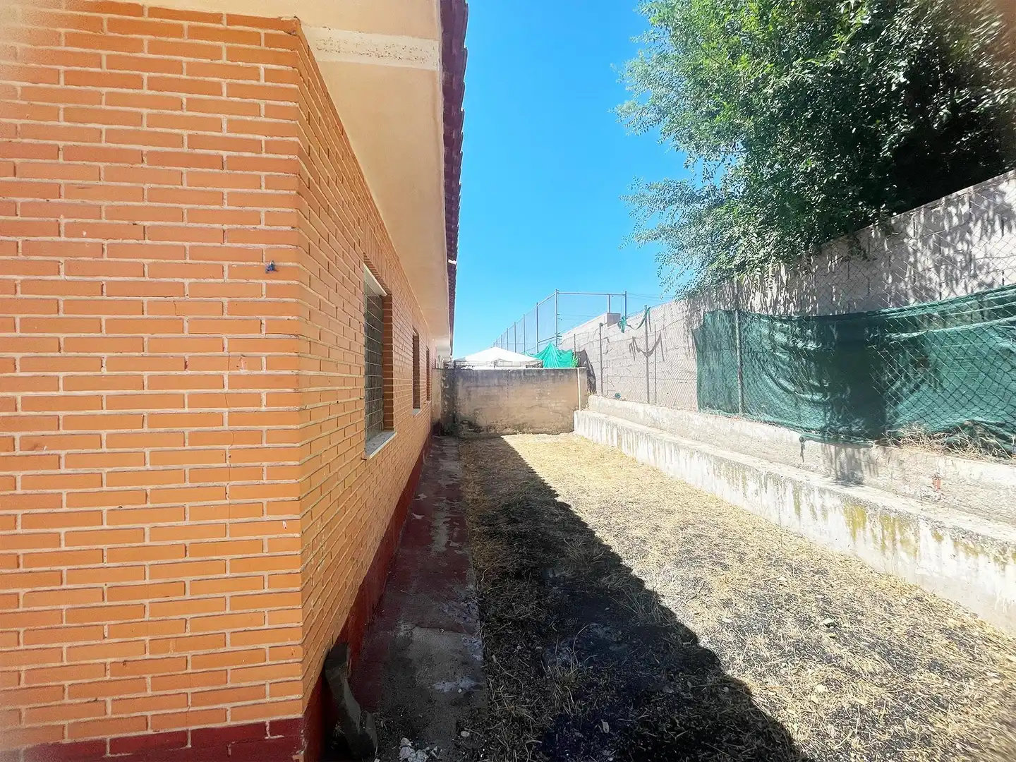 Vista exterior de Casa o chalet en venta en La Mata con Jardín privado