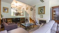 Sala de estar de Casa adosada en venta en  Madrid Capital con Aire acondicionado y Terraza