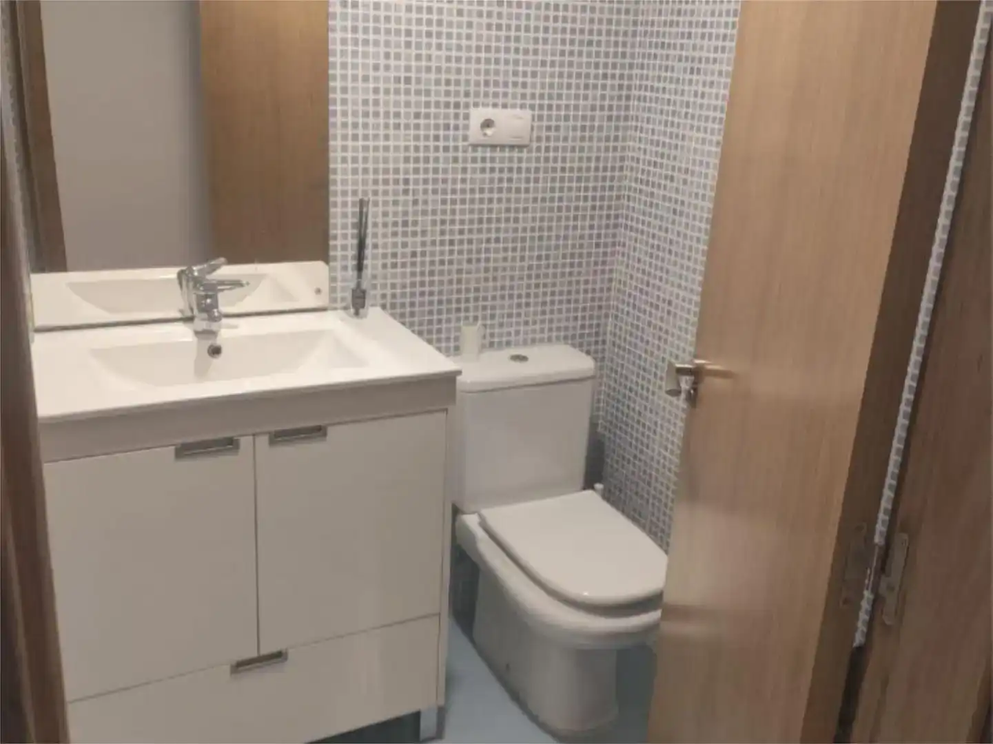 Bany de Pis en venda en Ribadesella amb Jardí privat, Parquet i Traster