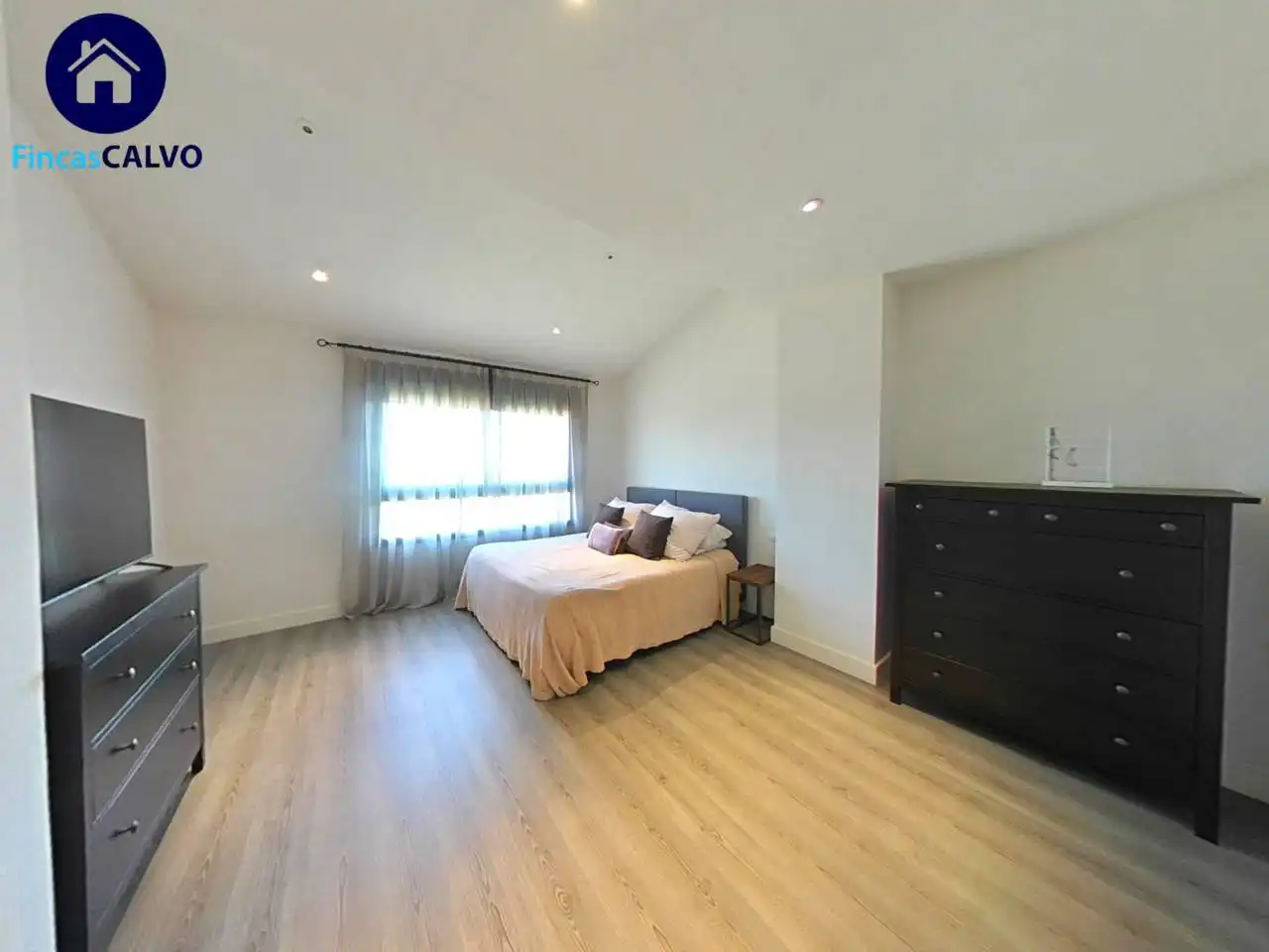 Habitación de Casa adosada en venta en Sant Quirze del Vallès con Aire acondicionado, Calefacción y Jardín privado
