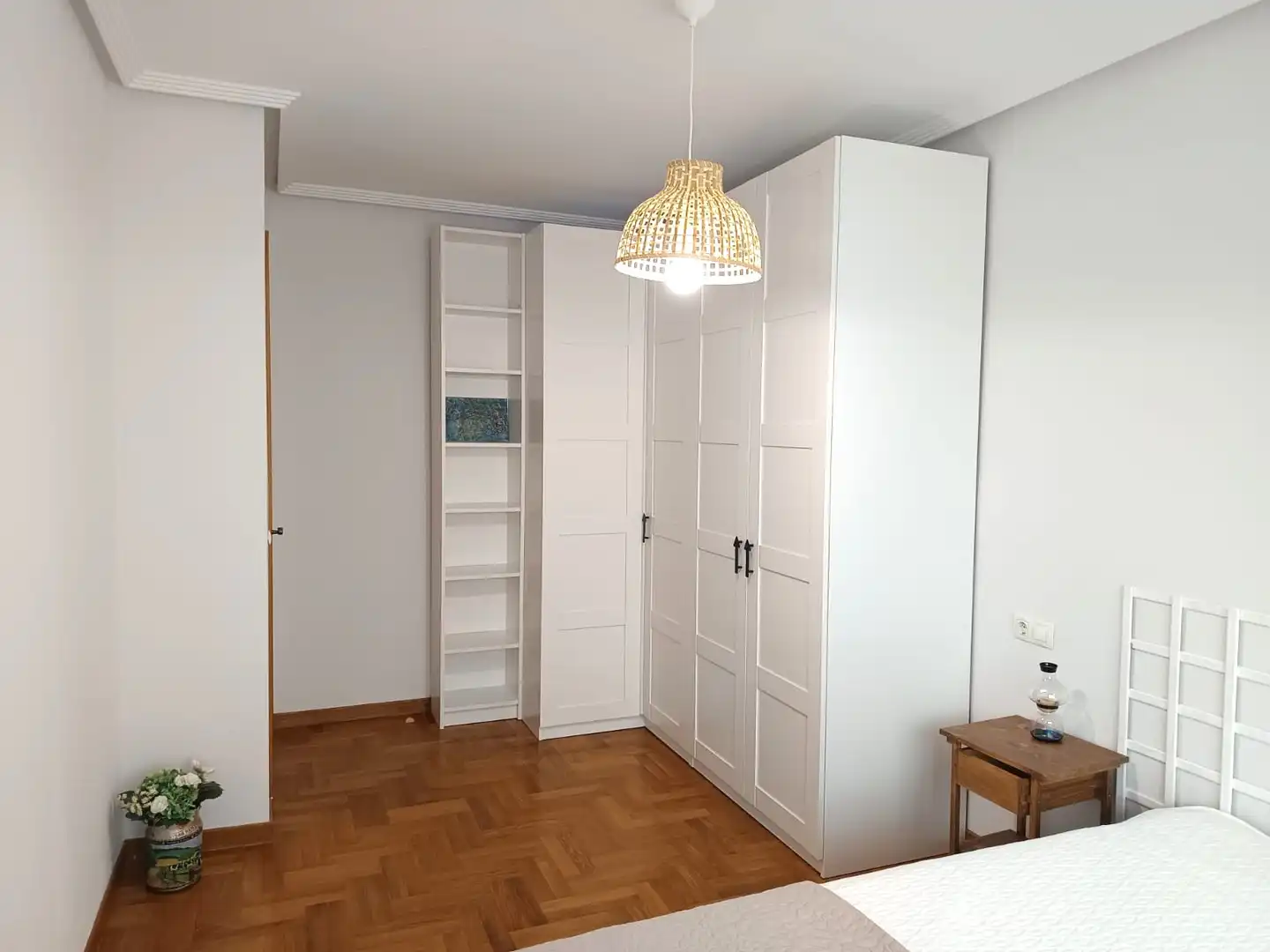 Bedroom of Flat for rent in Noreña  with Heating, Parquet flooring and Furnished