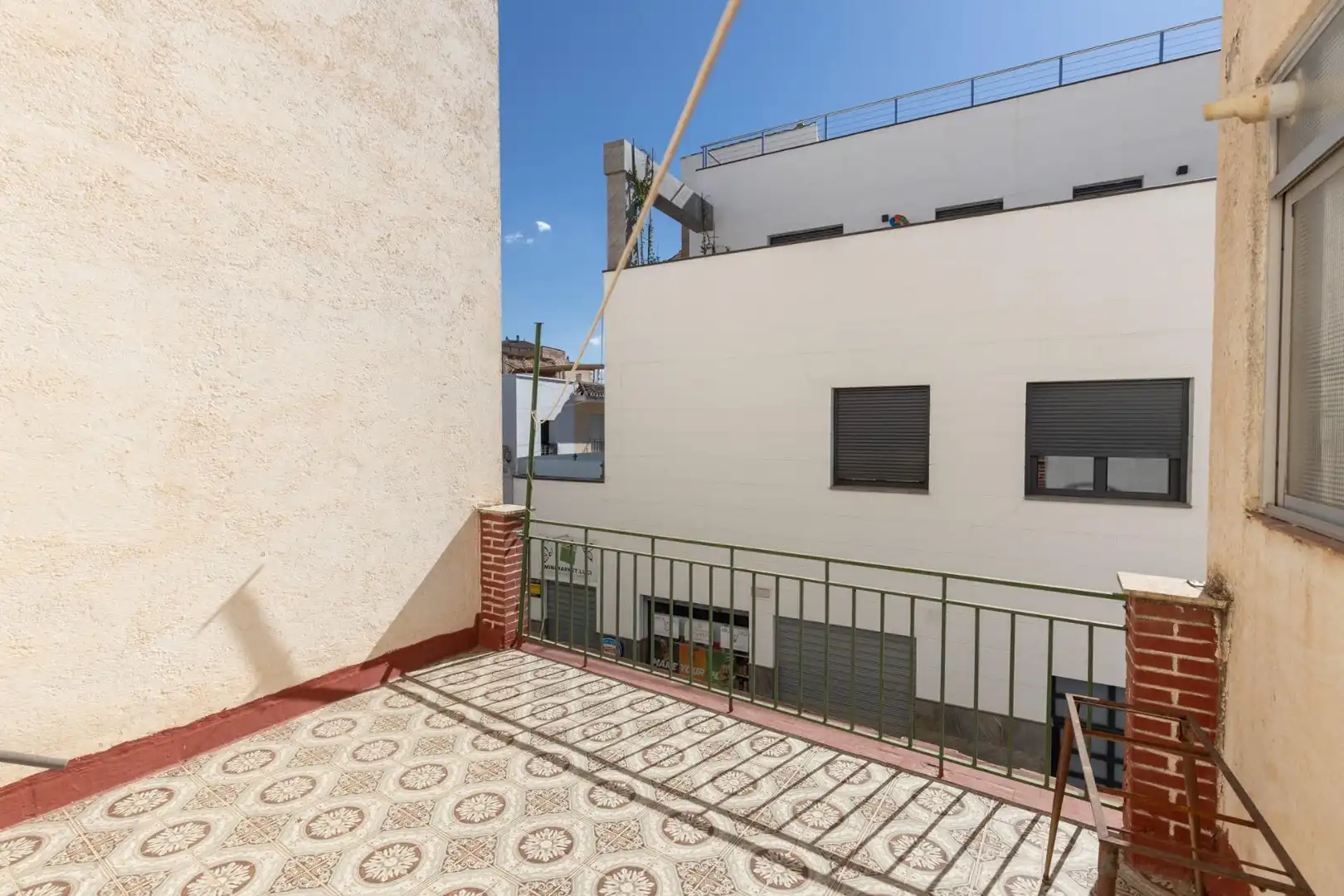 Terrace of Buildings for sale in La Zubia